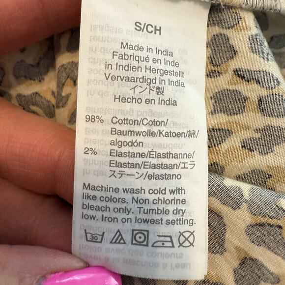 Women's J. Crew Leopard‎ Print Short Sleeve Pullover Blouse Size Small - Picture 5 of 8